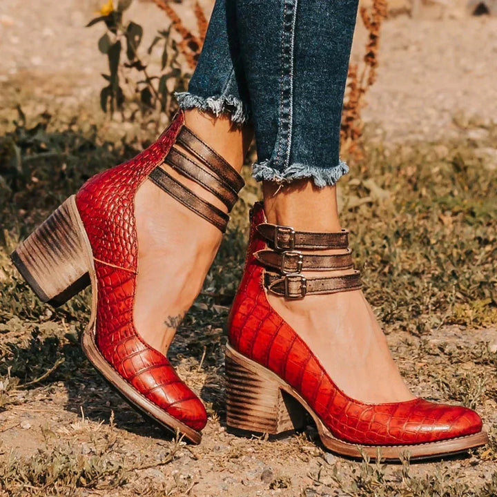 Nessa – Modern Wood Heels