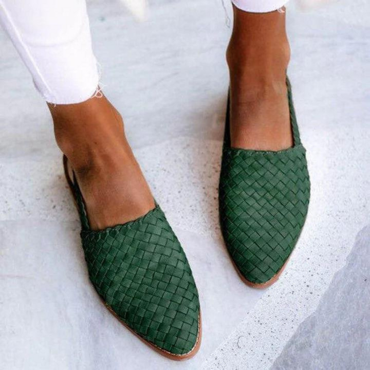 Zahara – Handcrafted Flat Sandals