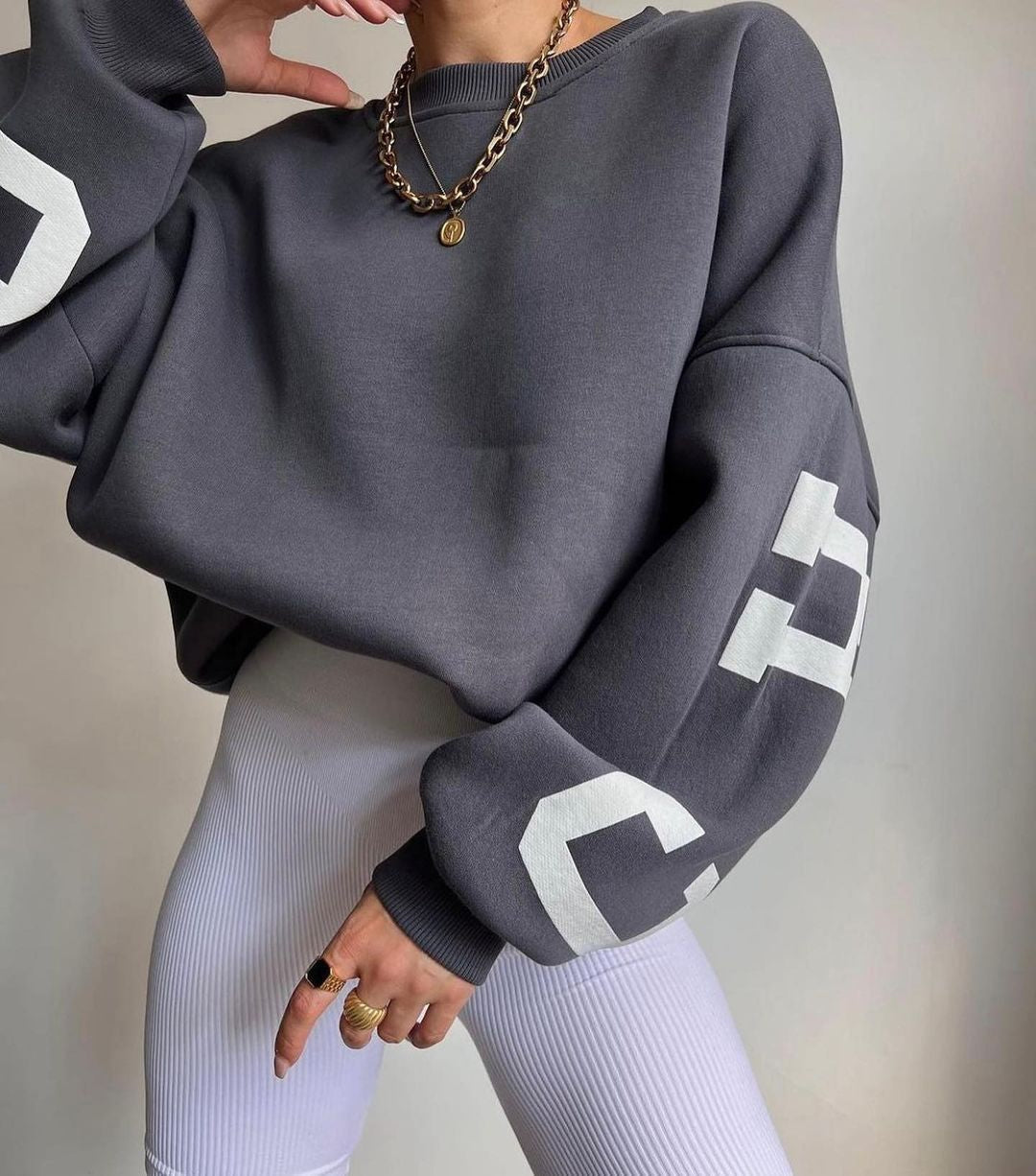 Elegance Oversized Sweatshirt