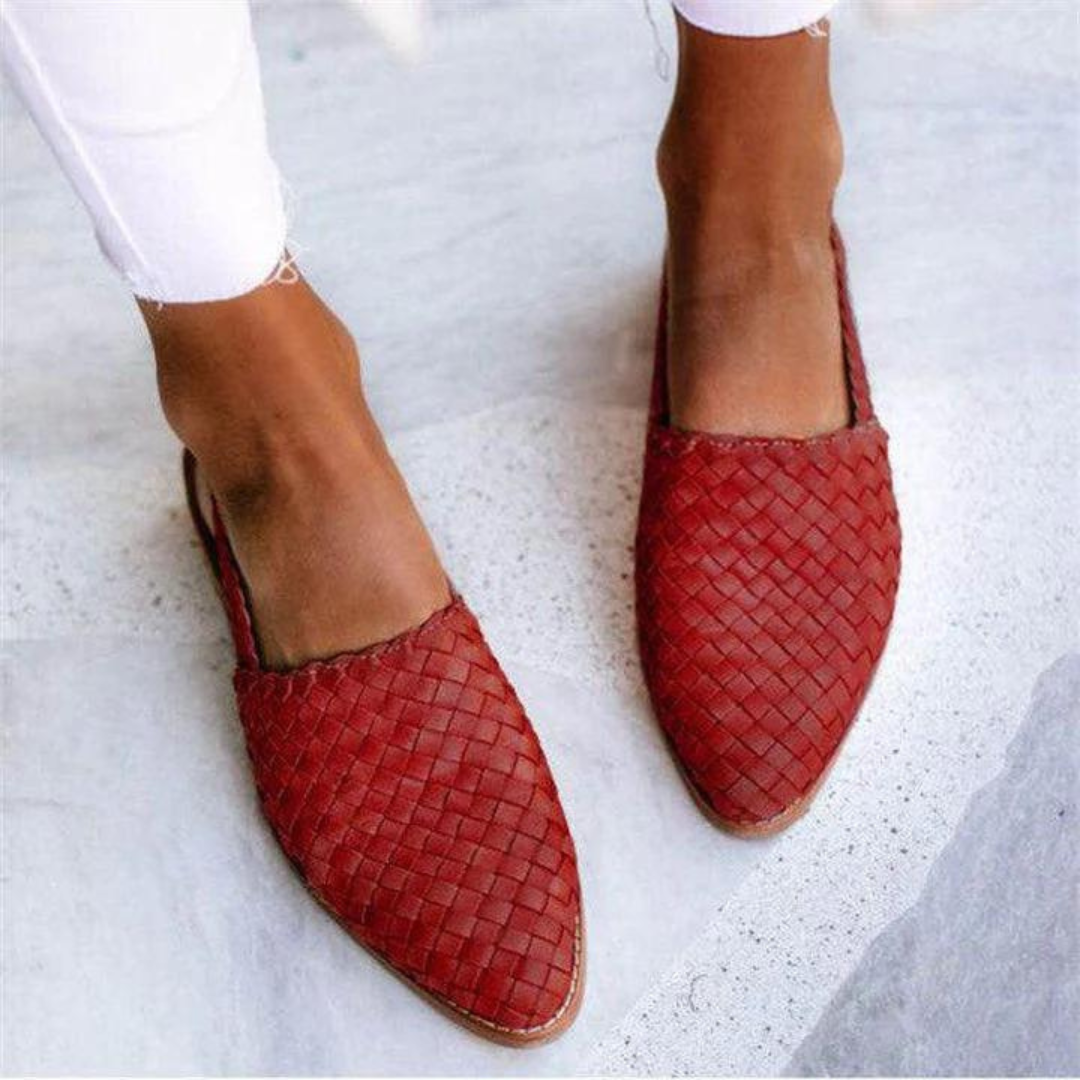 Zahara – Handcrafted Flat Sandals