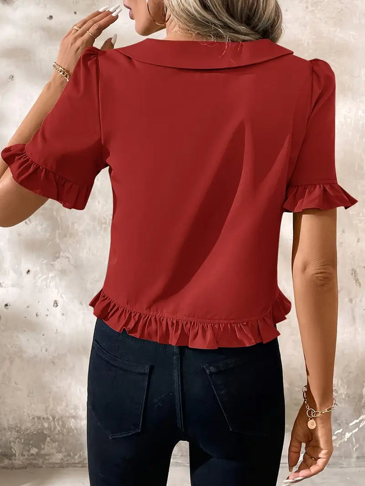Isolde – Elegant Short Sleeve Blouse