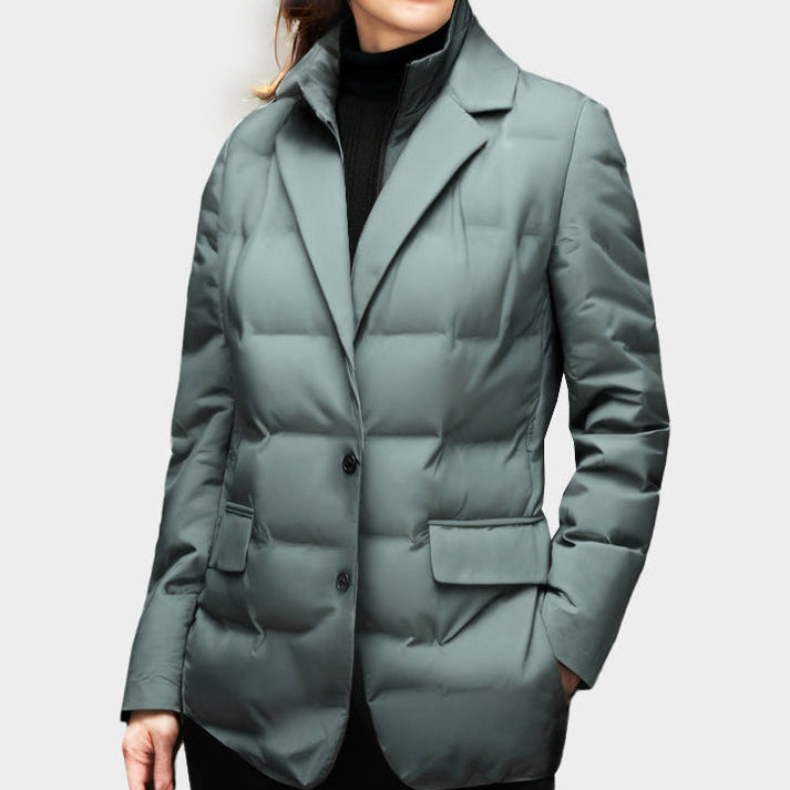 Elara – All-Weather Urban Explorer Jacket