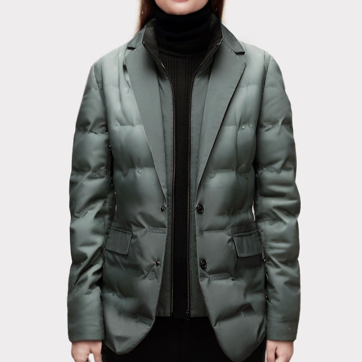 Elara – All-Weather Urban Explorer Jacket