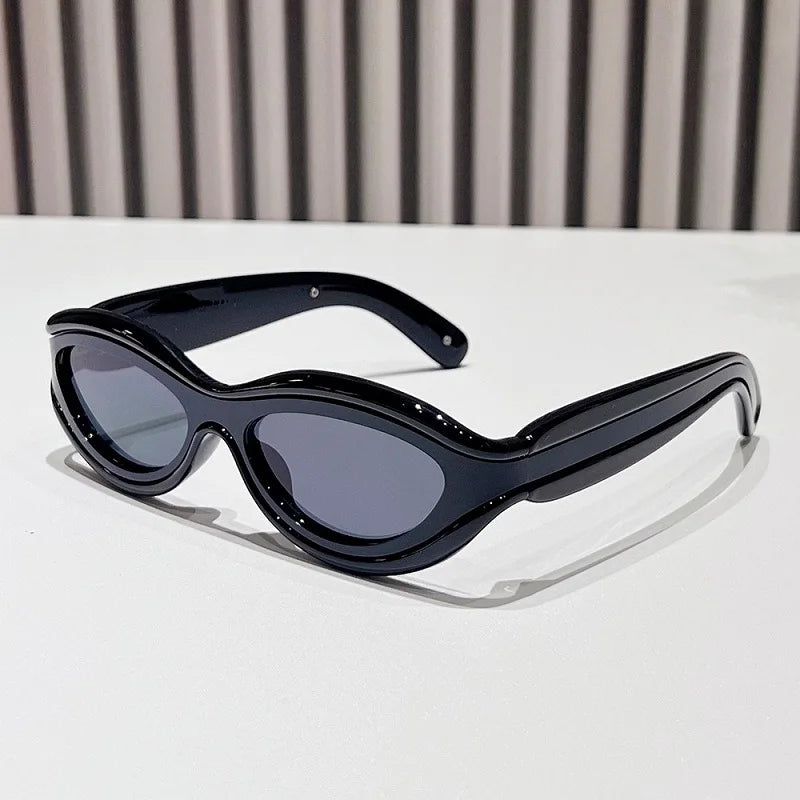 Velora Eyewear – Elegant & Bold