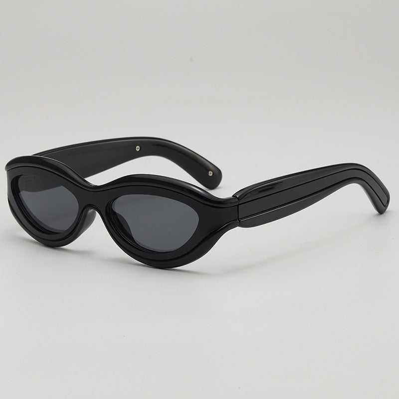 Velora Eyewear – Elegant & Bold