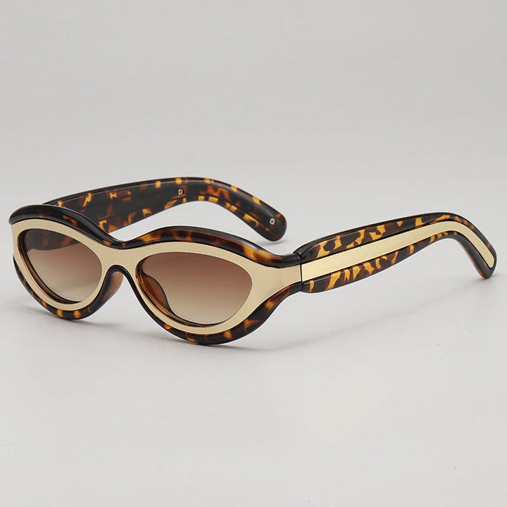 Velora Eyewear – Elegant & Bold