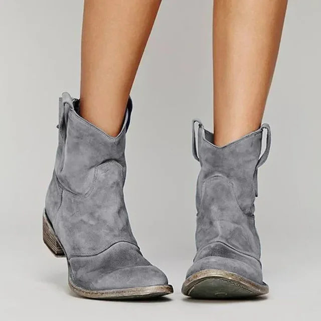 Sienna™ – Western Vintage Ankle Boots