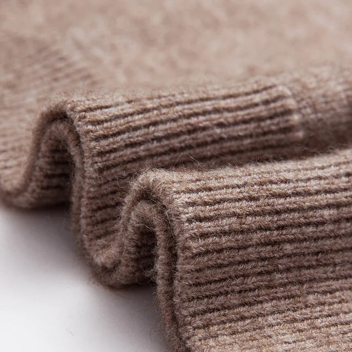 LUCIAN SWEATER