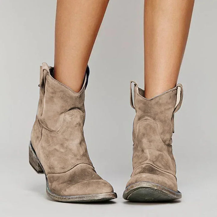 Sienna™ – Western Vintage Ankle Boots