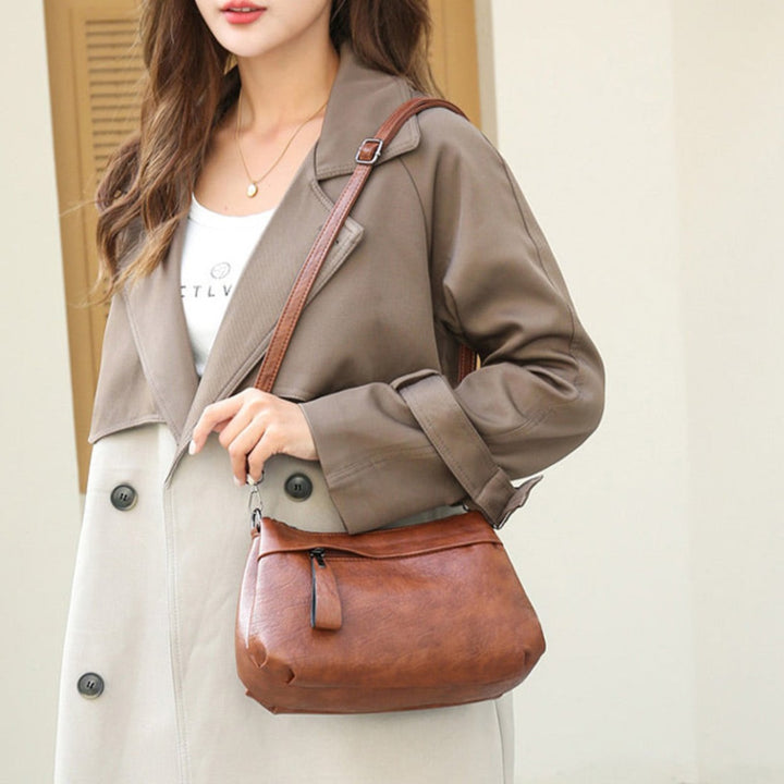 Isla™ Chic Leather Bag